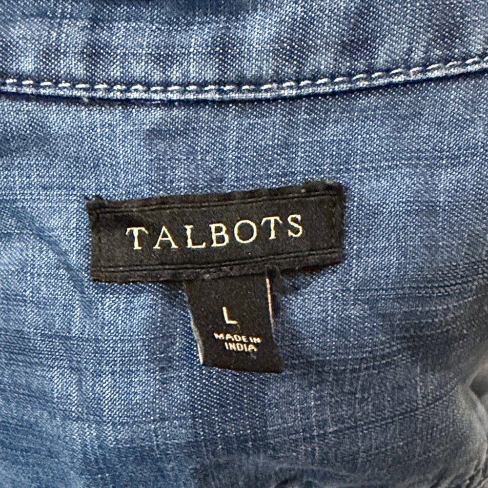 Talbots- Chambray Full Button Down Round Hem Soft… - image 3